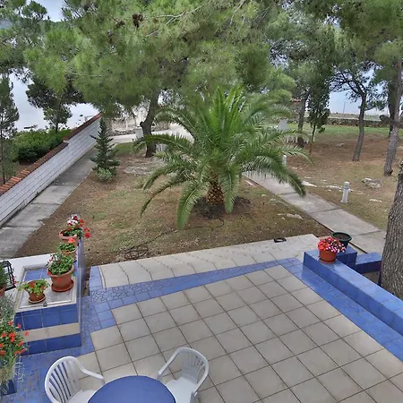 Apartment A Pirovac