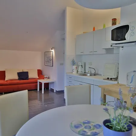 Apartment A Pirovac