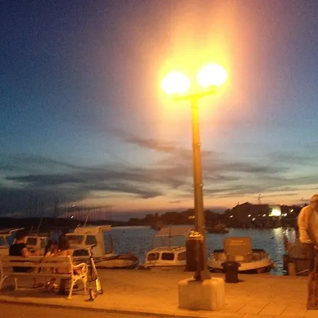 公寓 A 皮罗瓦茨