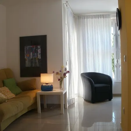Apartment A Pirovac