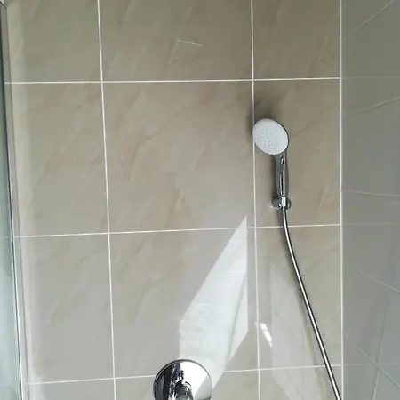 A Apartman *