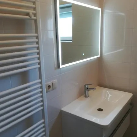 A Apartment Pirovac
